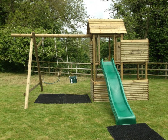 Garden Play Castle with Extension Garden Play Castle with Swing Extension