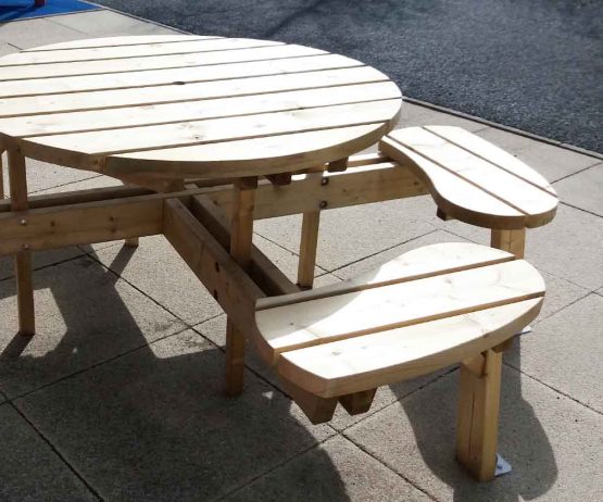 Wheelchair Accessible picnic Table for schools