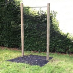 Garden Play product listing image chin up bar